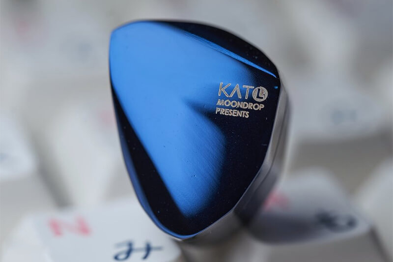 Moondrop Blue Kato – Thiết kế công thái học đem lại cảm giác thoải mái cho người đeo 